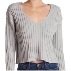 NWT Abound Rib V-Neck Sweater